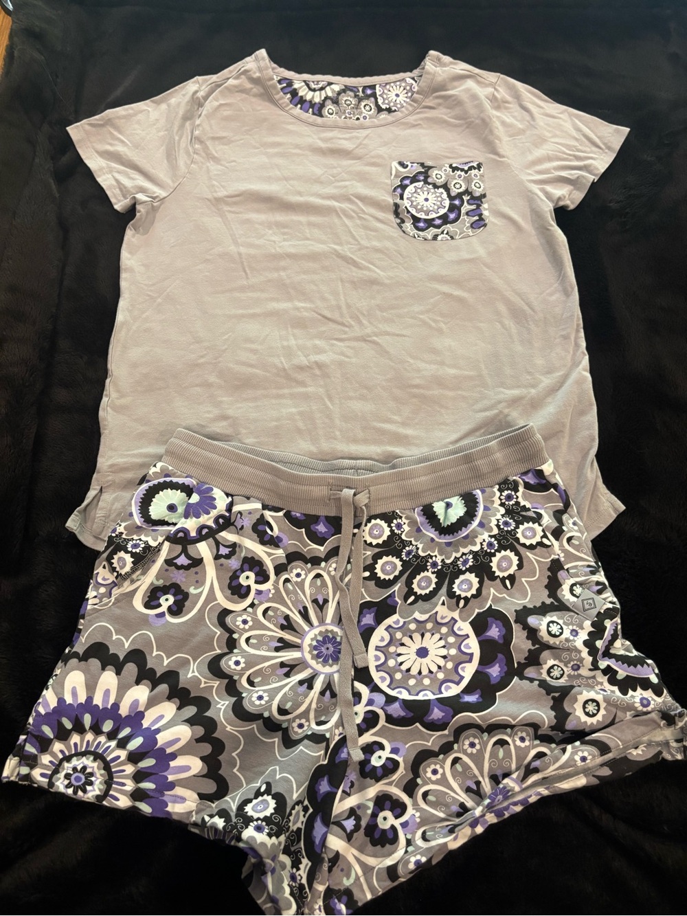 Vera Bradley Lounge Set